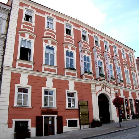 Palac Daun - Studio Apartments Znojmo Bilik gambar