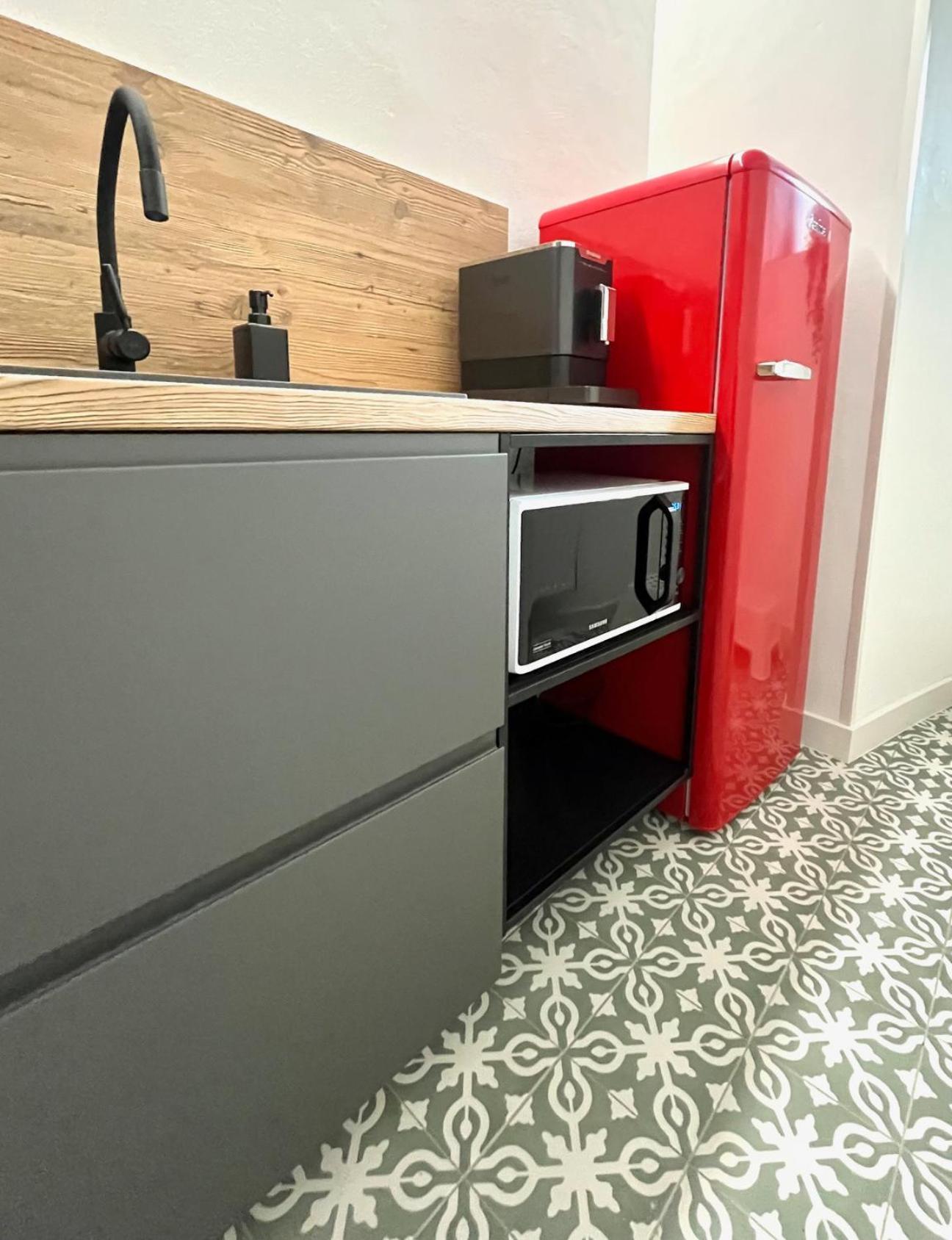 Palac Daun - Studio Apartments Znojmo Luaran gambar