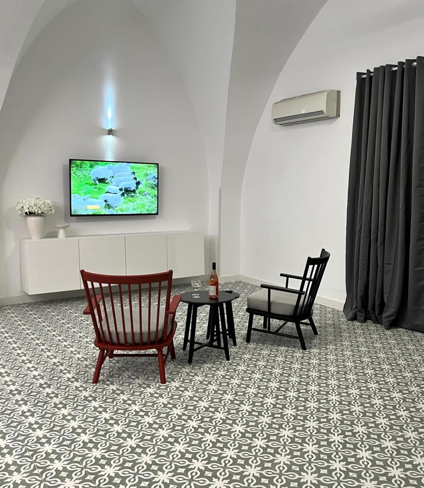 Palac Daun - Studio Apartments Znojmo Luaran gambar